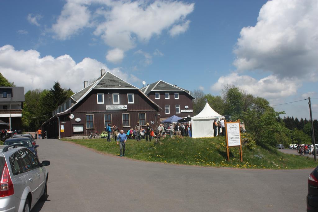 שמידפלד אם רנשטייג Berghotel Stutenhaus מראה חיצוני תמונה